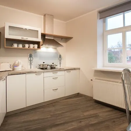 Old Dome Square Apartment